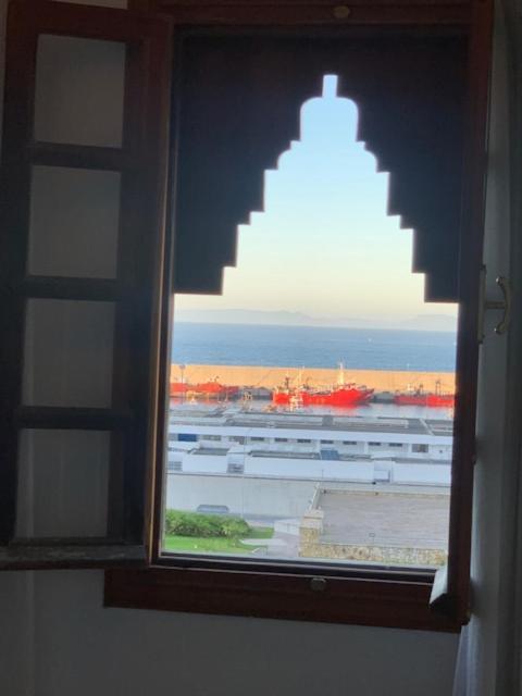 *maison Avec Terrasse Et Vue Sur La *