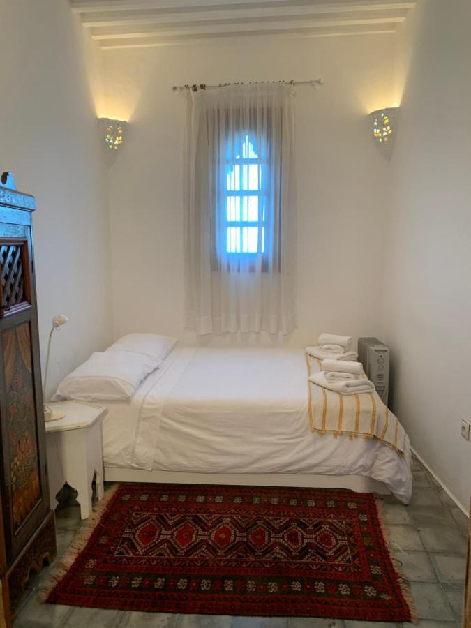*maison Avec Terrasse Et Vue Sur La *